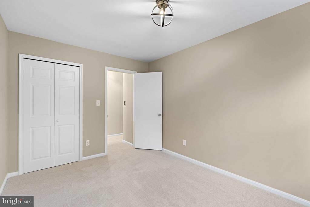 1039 PHAIR PLACE