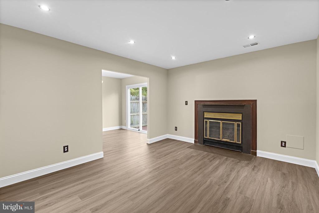 1039 PHAIR PLACE