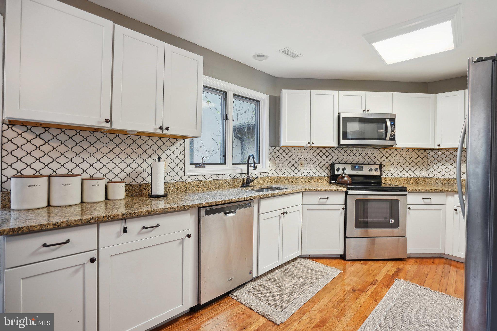 3111 COURTSIDE ROAD
