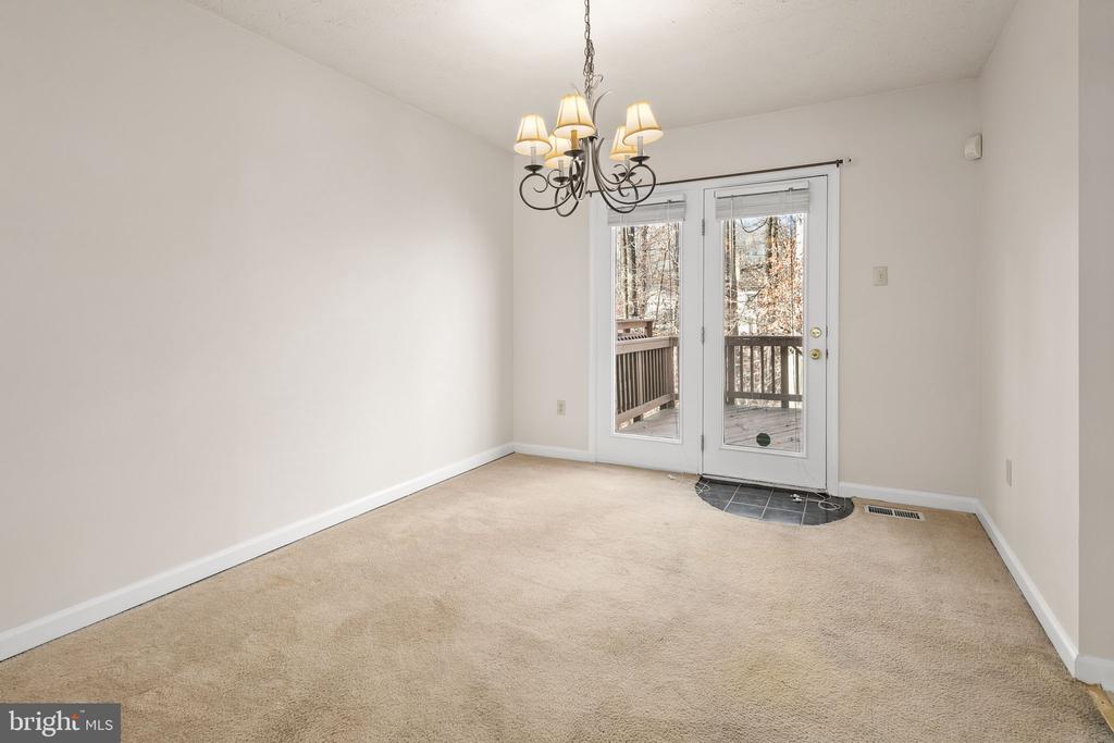 11108 SOUTHLAKES DRIVE