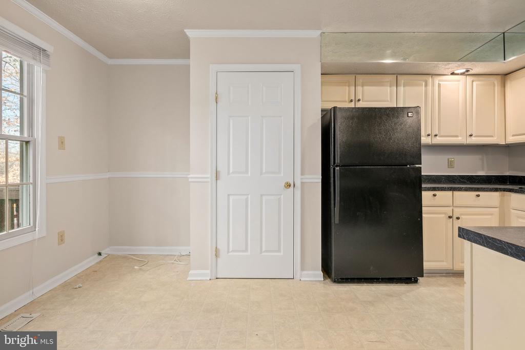11108 SOUTHLAKES DRIVE