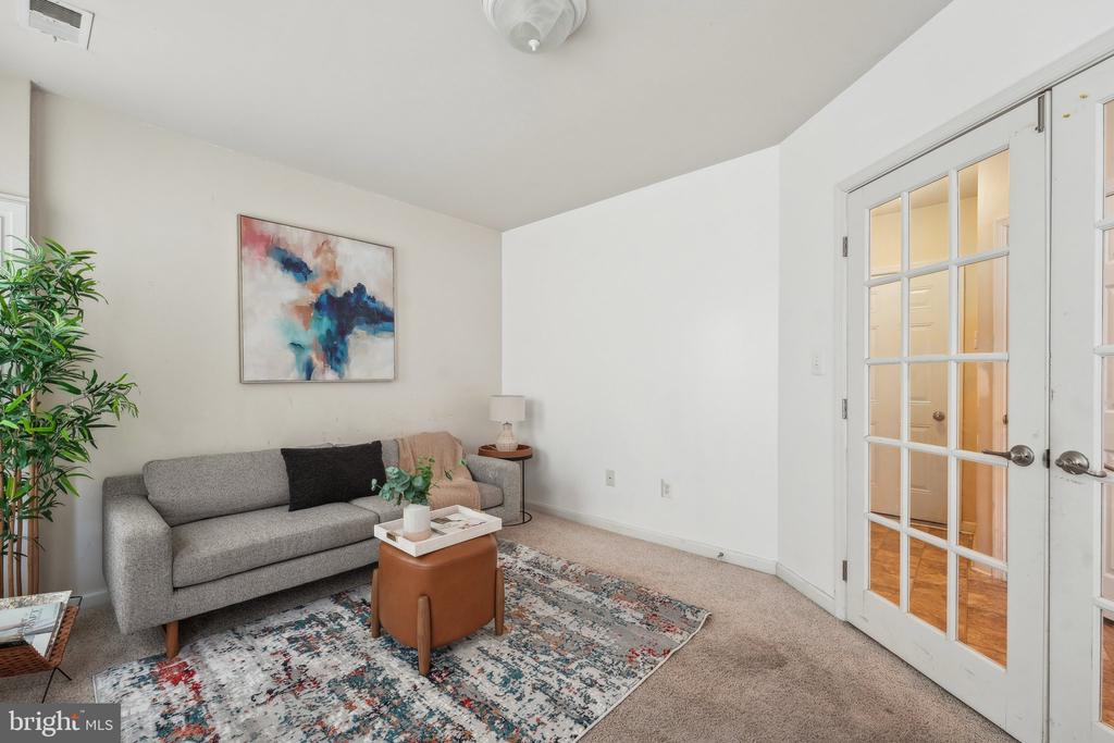 6318 SANTO PLACE