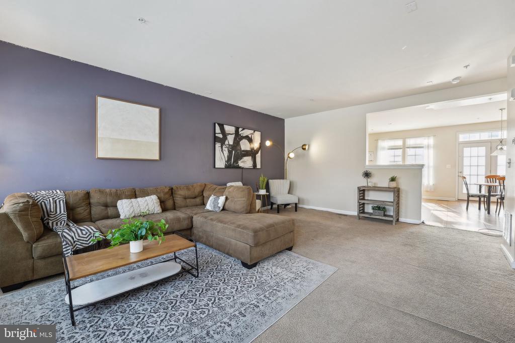 6318 SANTO PLACE