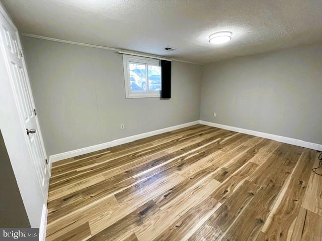 7911 COLONIAL LANE