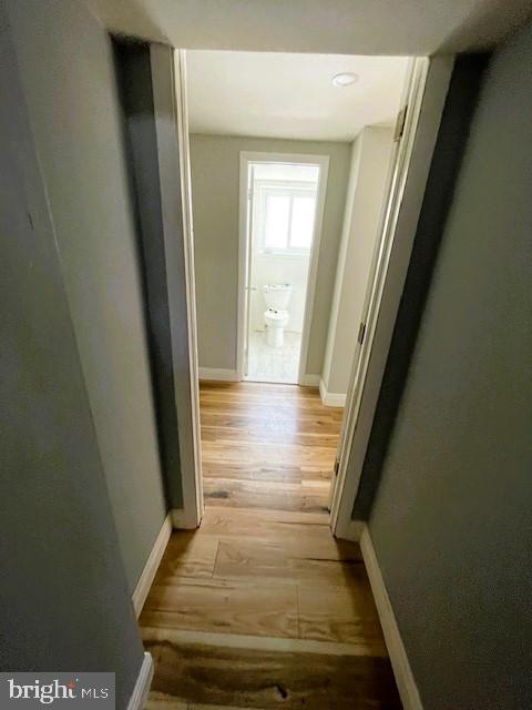 7911 COLONIAL LANE
