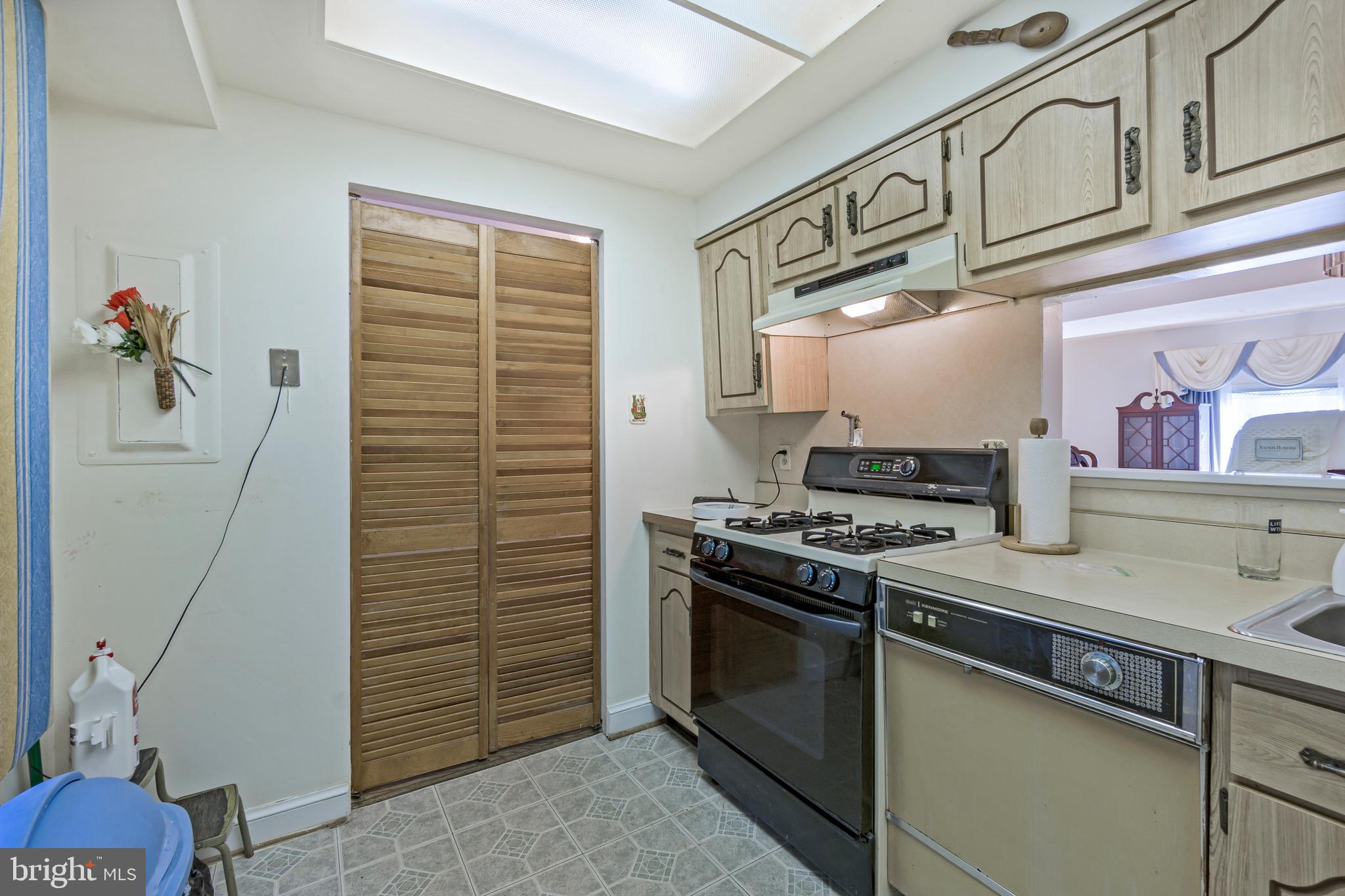 10223 CAMPUS WAY S 42