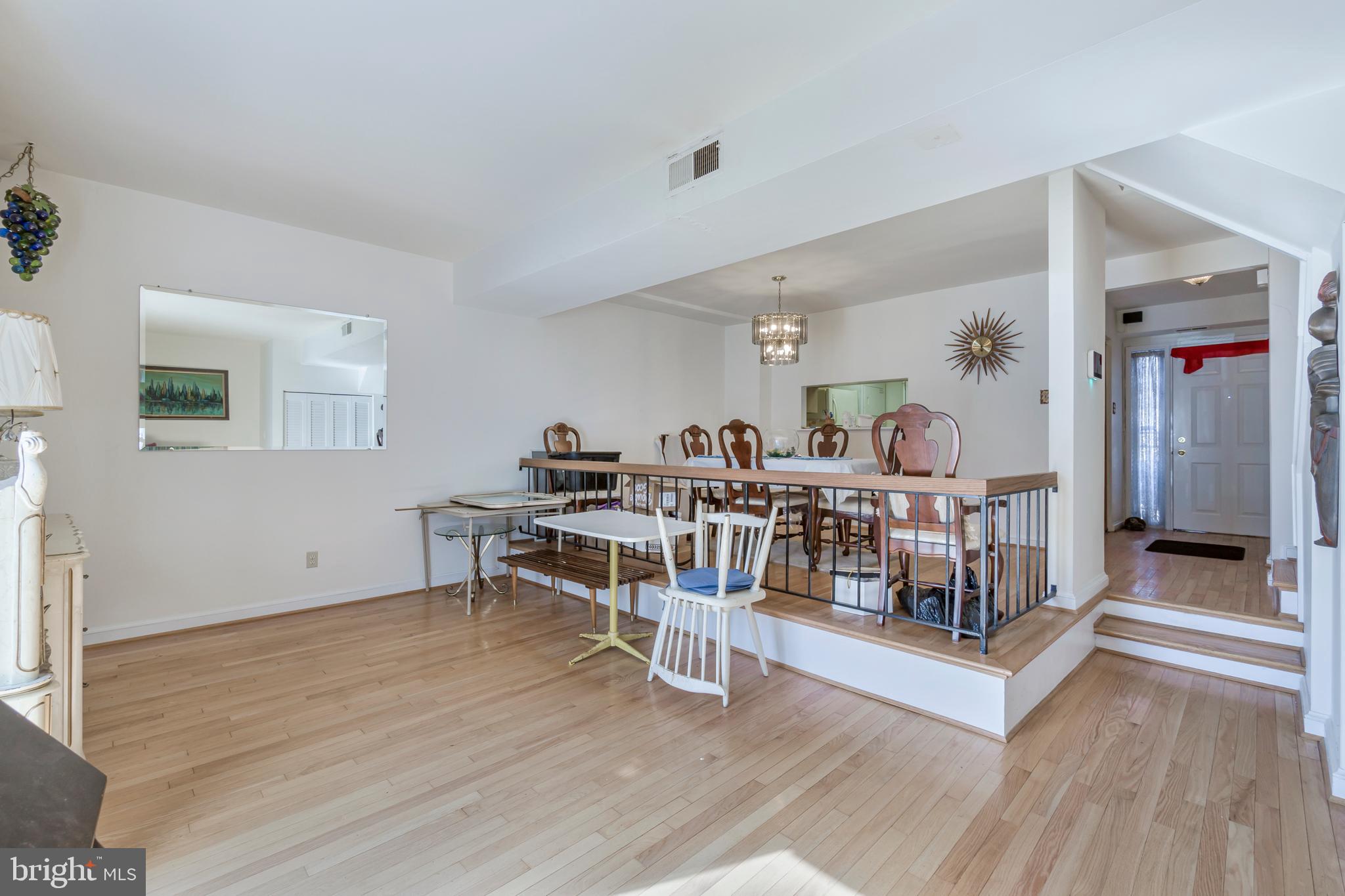 10223 CAMPUS WAY S 42