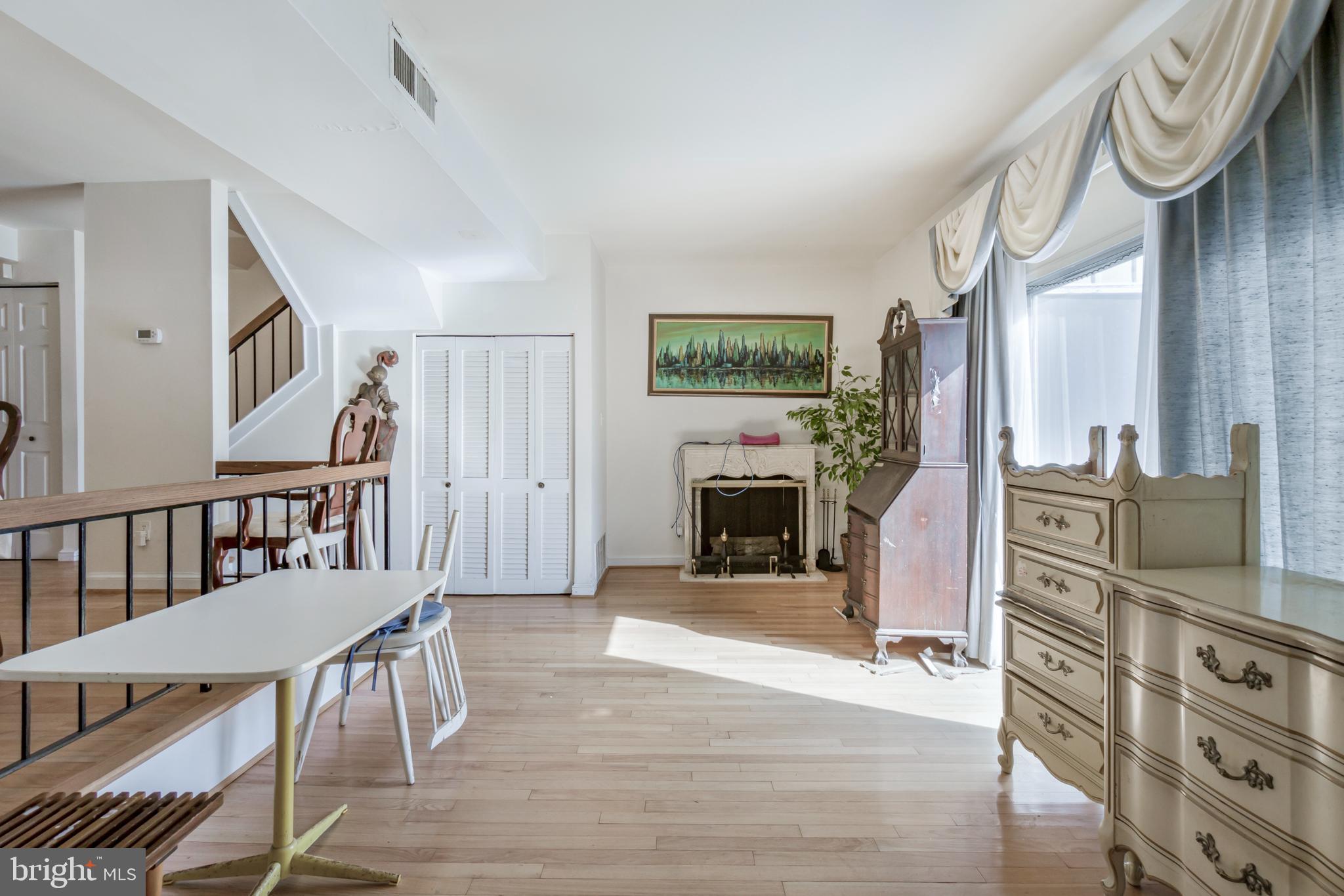 10223 CAMPUS WAY S 42