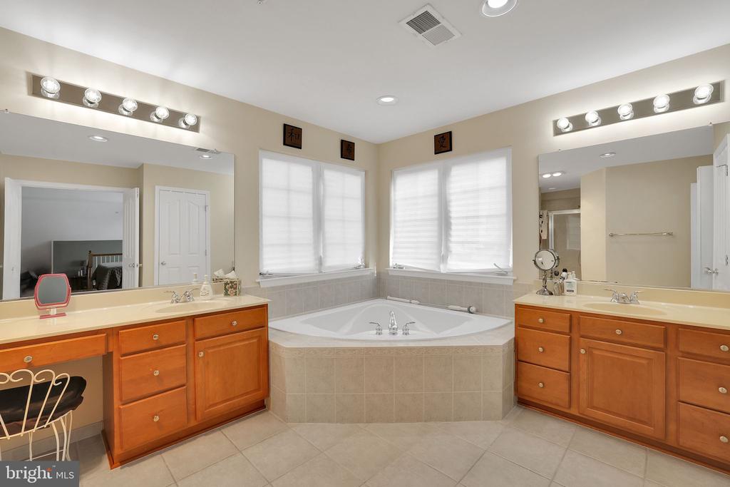 13110 OGLES HOPE DRIVE