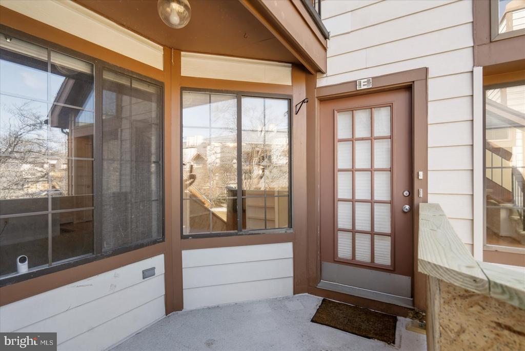 14103 WILLIAM STREET E 15-E