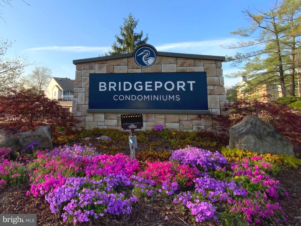 7904 CROWS NEST COURT 12