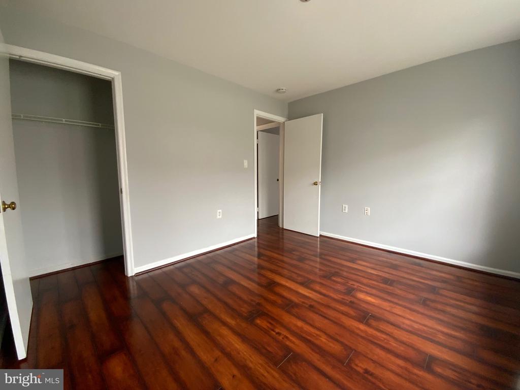 7904 CROWS NEST COURT 12