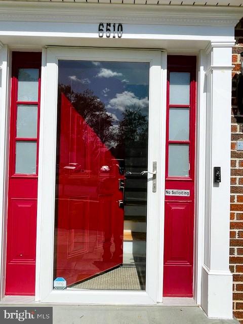 6510 KILLARNEY STREET