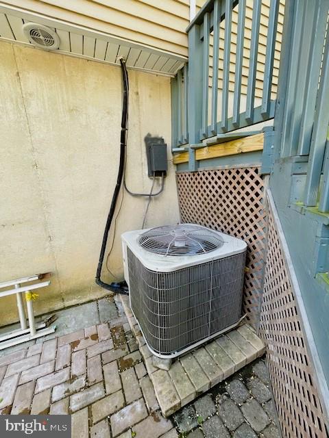 6510 KILLARNEY STREET