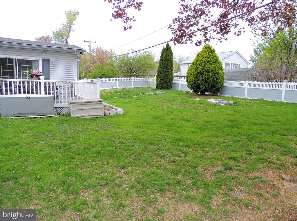 12800 CHESNEY LANE