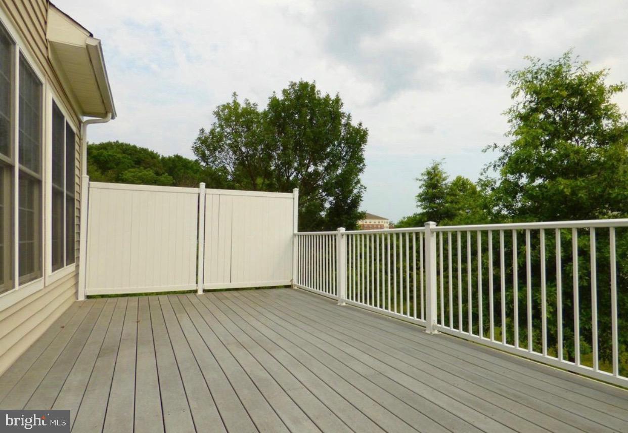 12731 EXCHANGE ROW 54