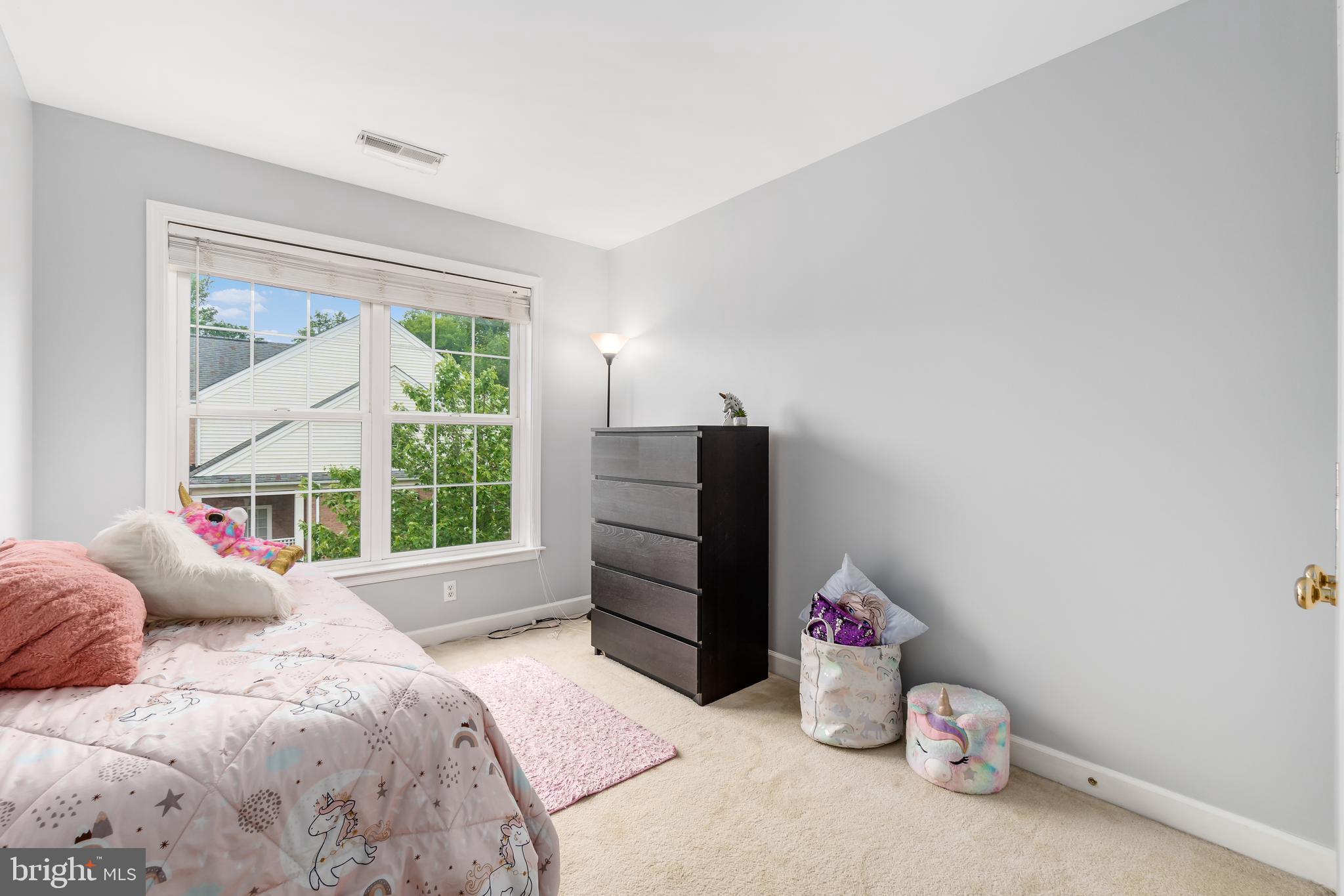 12731 EXCHANGE ROW 54