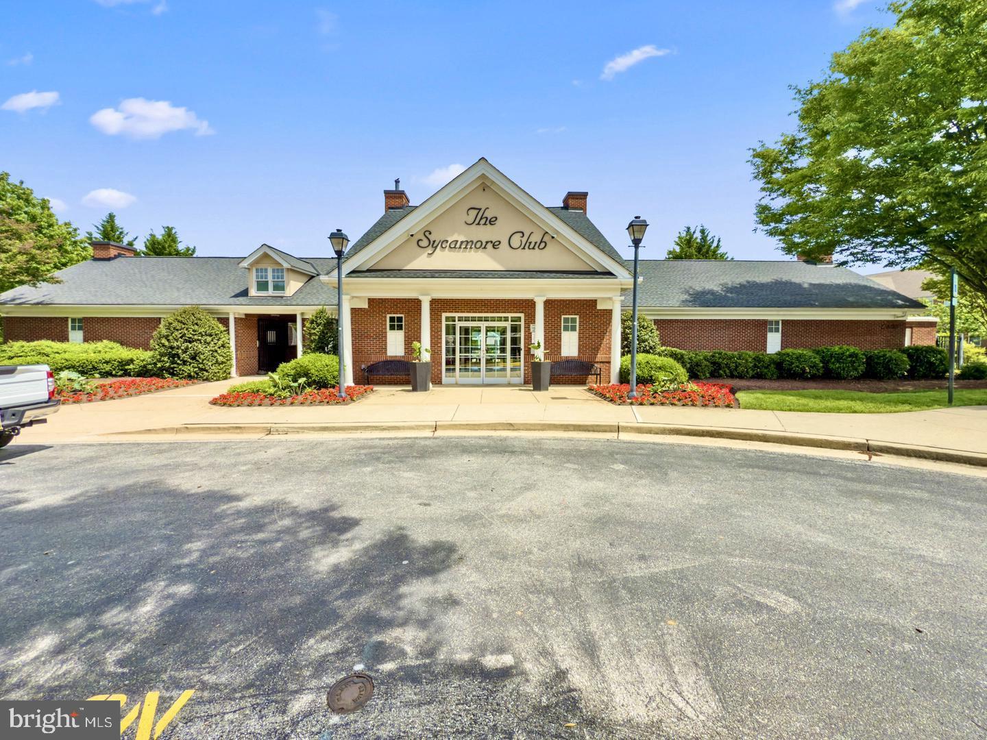 12731 EXCHANGE ROW 54