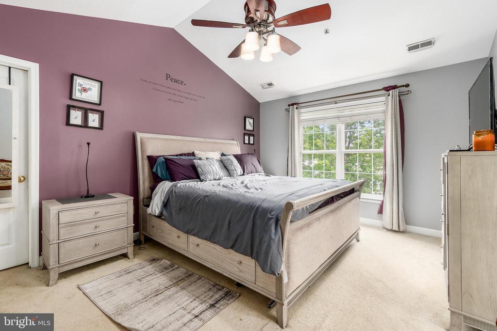 12731 EXCHANGE ROW 54
