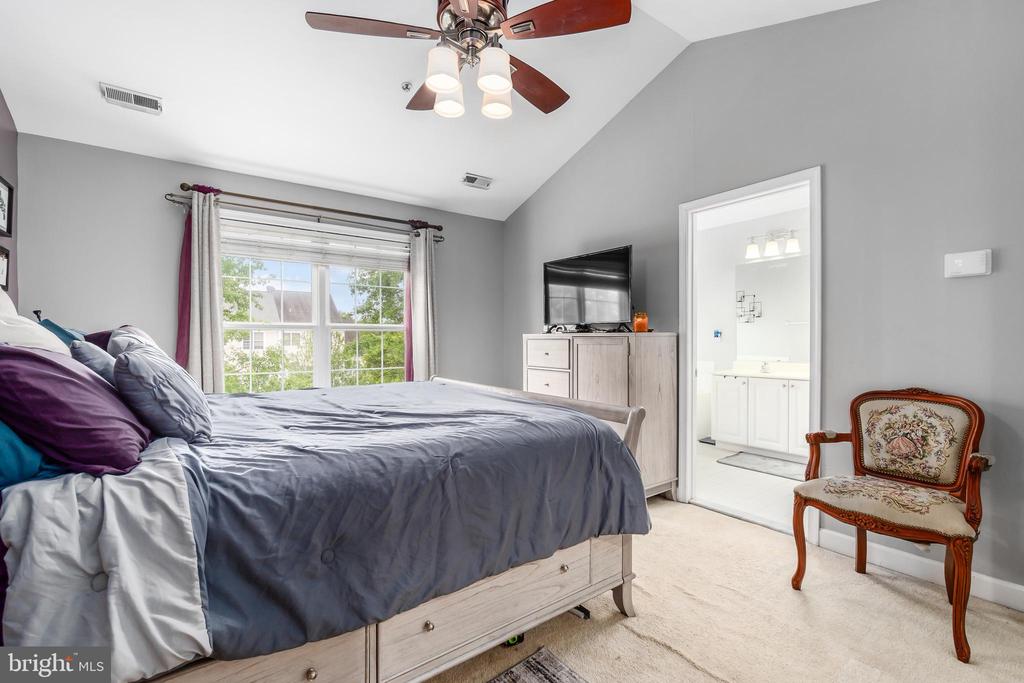 12731 EXCHANGE ROW 54
