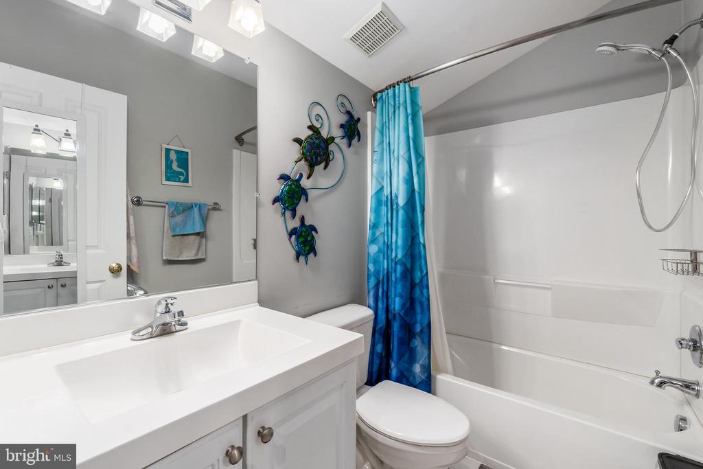12731 EXCHANGE ROW 54
