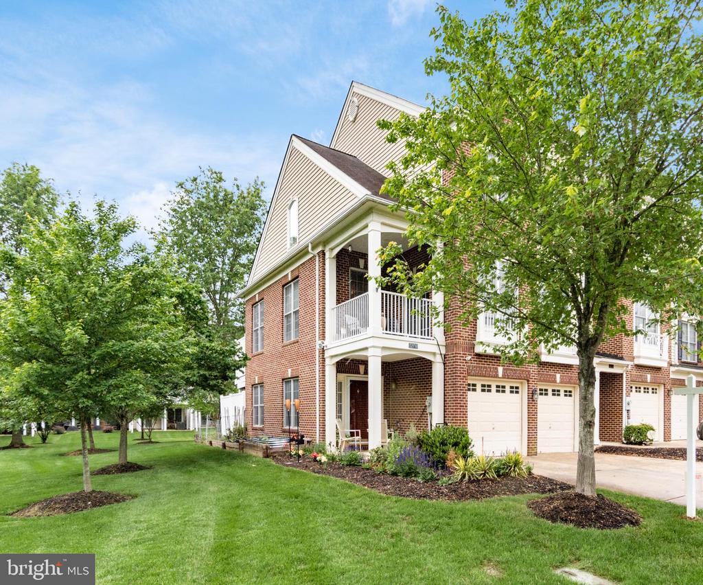 12731 EXCHANGE ROW 54