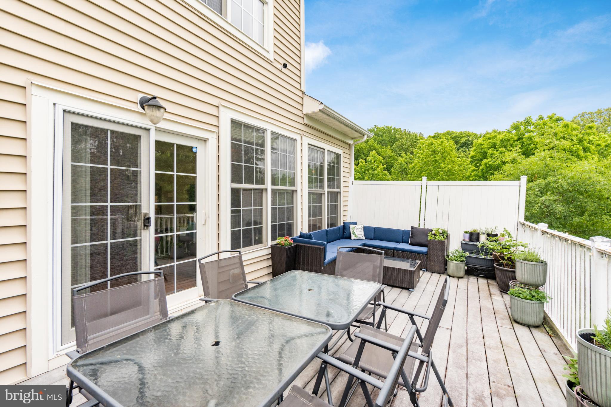 12731 EXCHANGE ROW 54