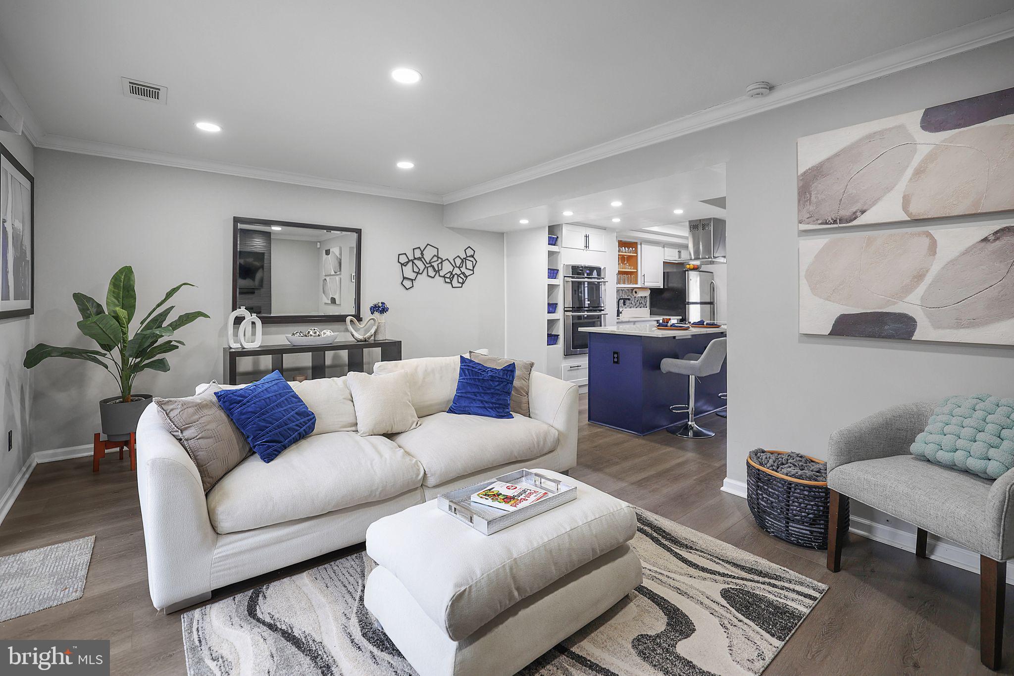 10023 CAMPUS WAY S 113