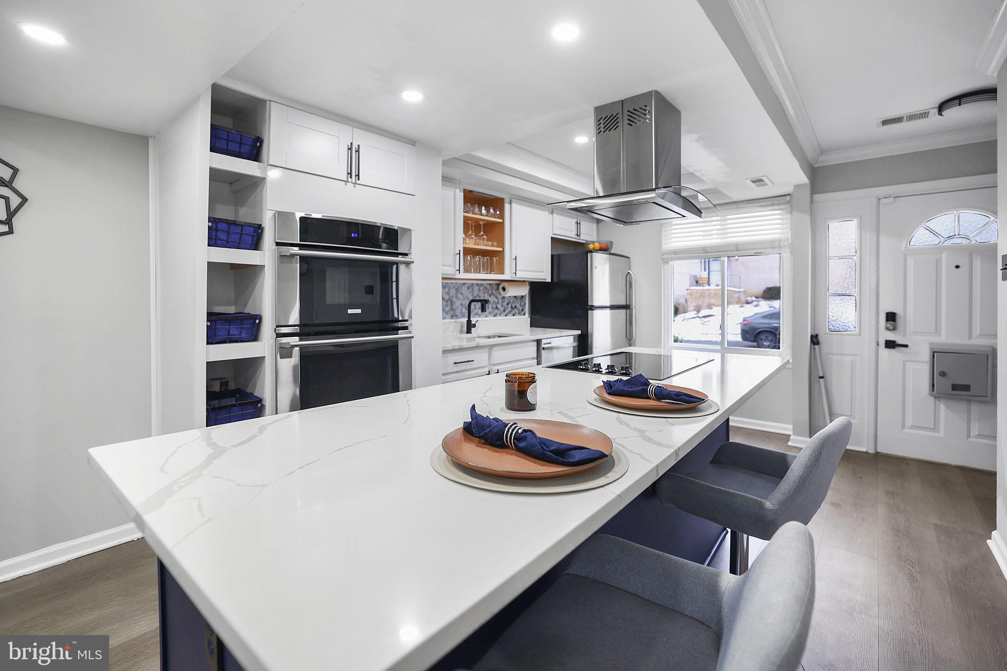 10023 CAMPUS WAY S 113