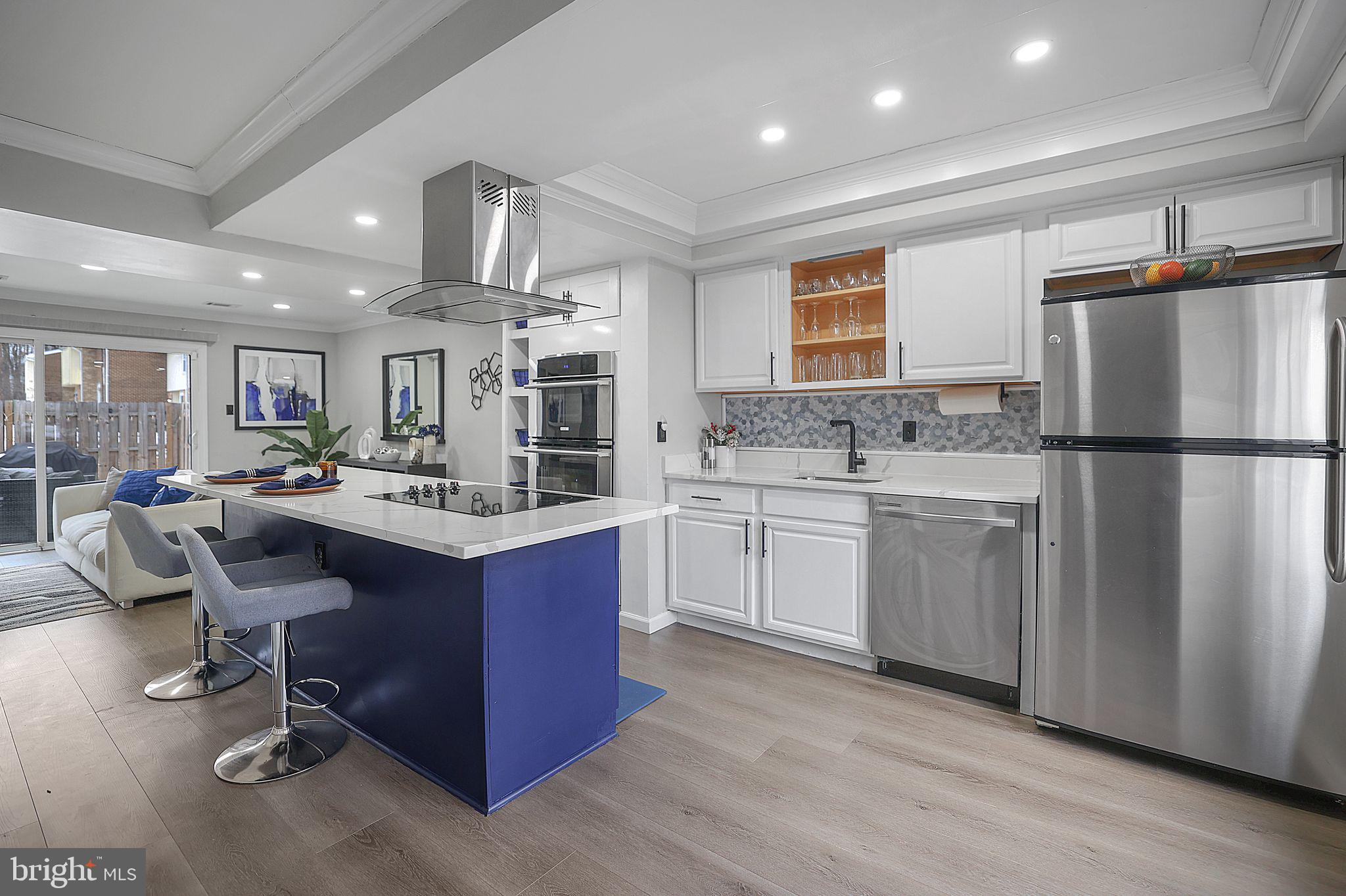 10023 CAMPUS WAY S 113