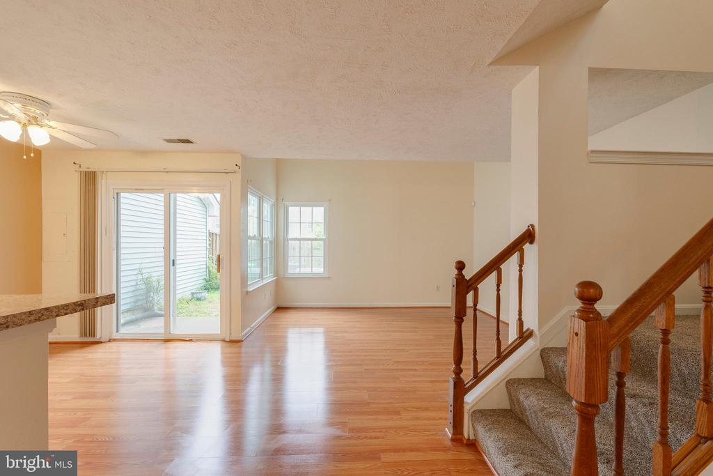 13830 LORD FAIRFAX PLACE