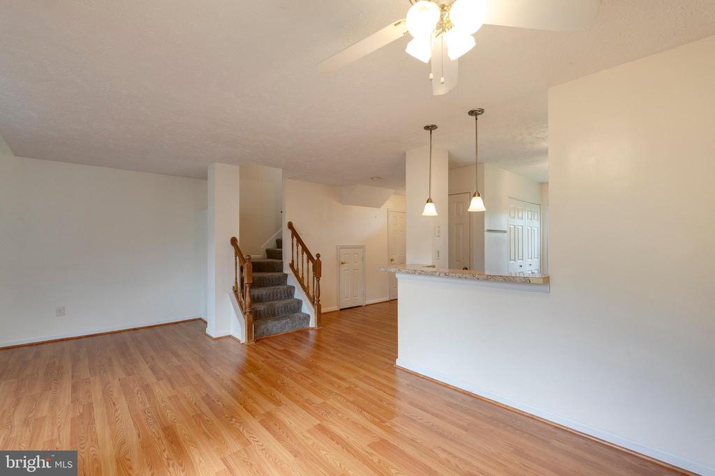 13830 LORD FAIRFAX PLACE