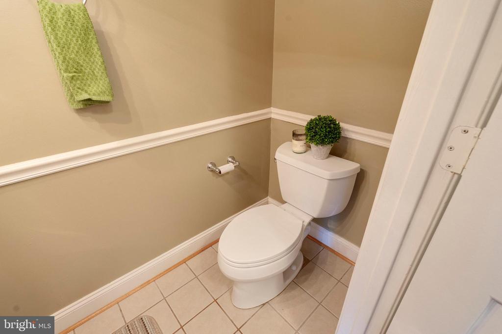 13830 LORD FAIRFAX PLACE