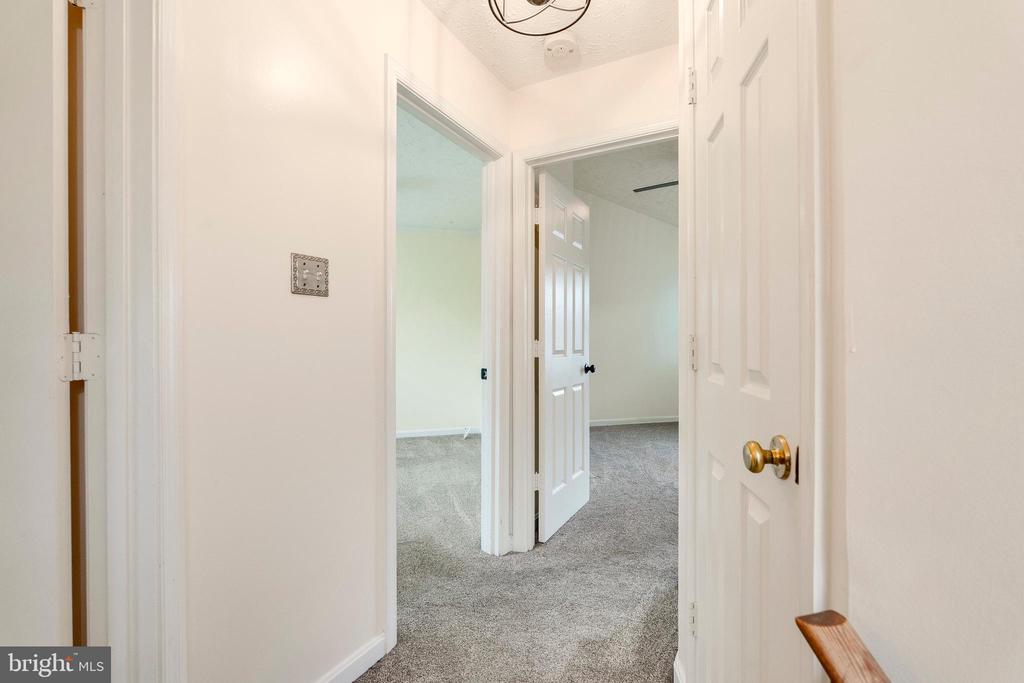 13830 LORD FAIRFAX PLACE