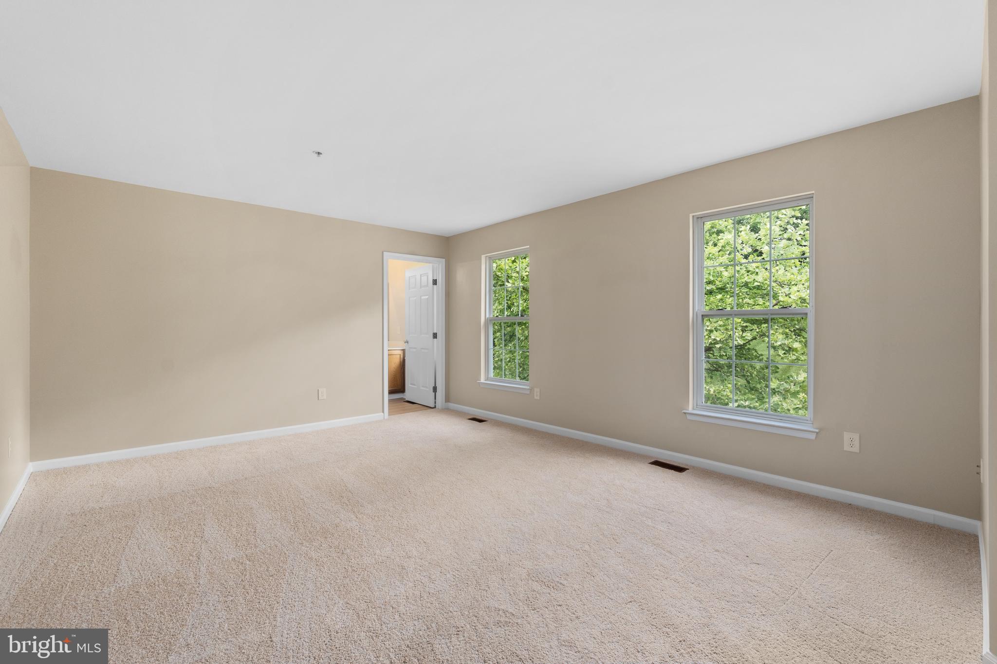 10314 TWIN KNOLL WAY