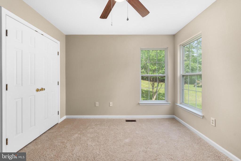 10314 TWIN KNOLL WAY