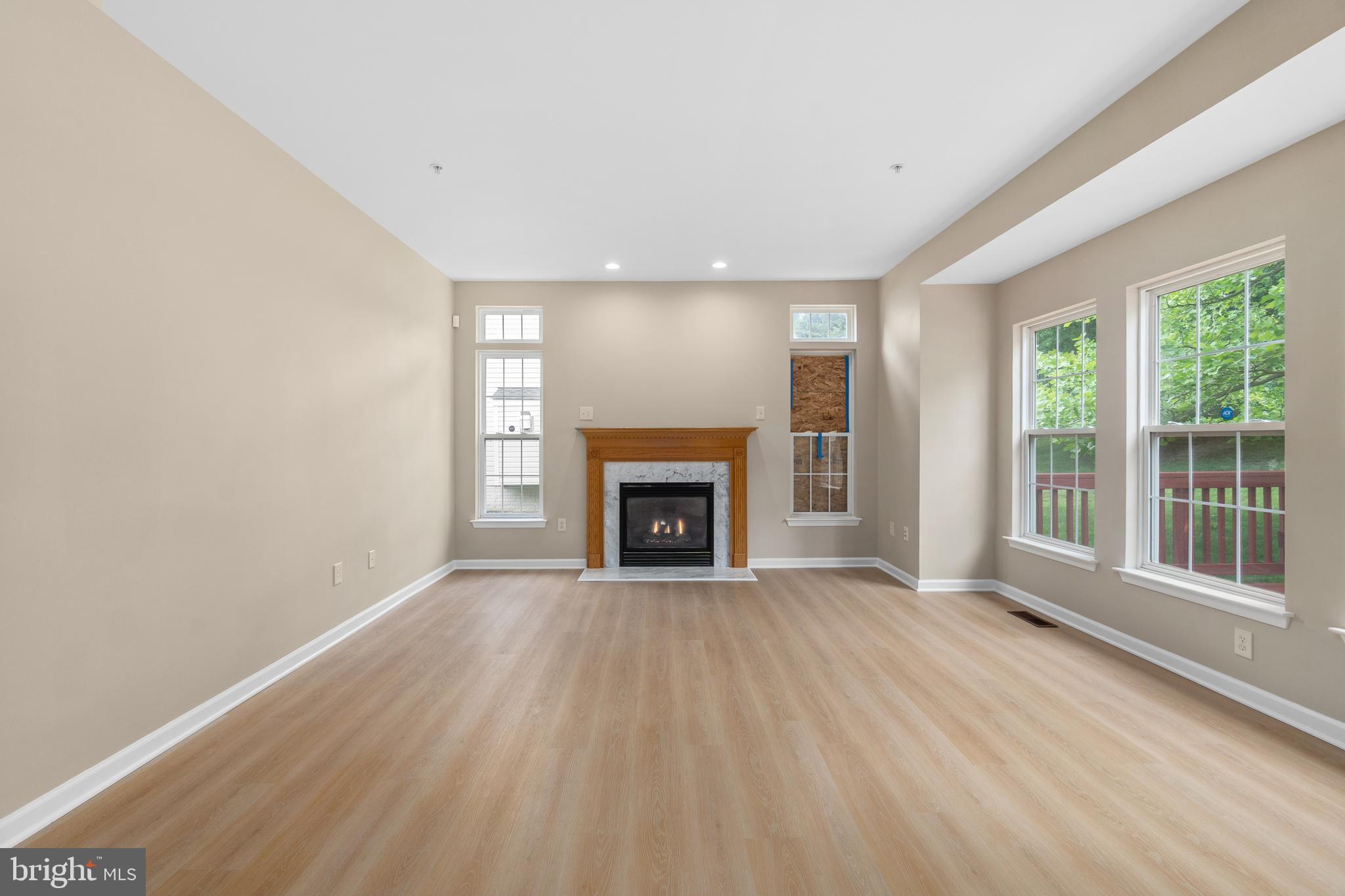 10314 TWIN KNOLL WAY