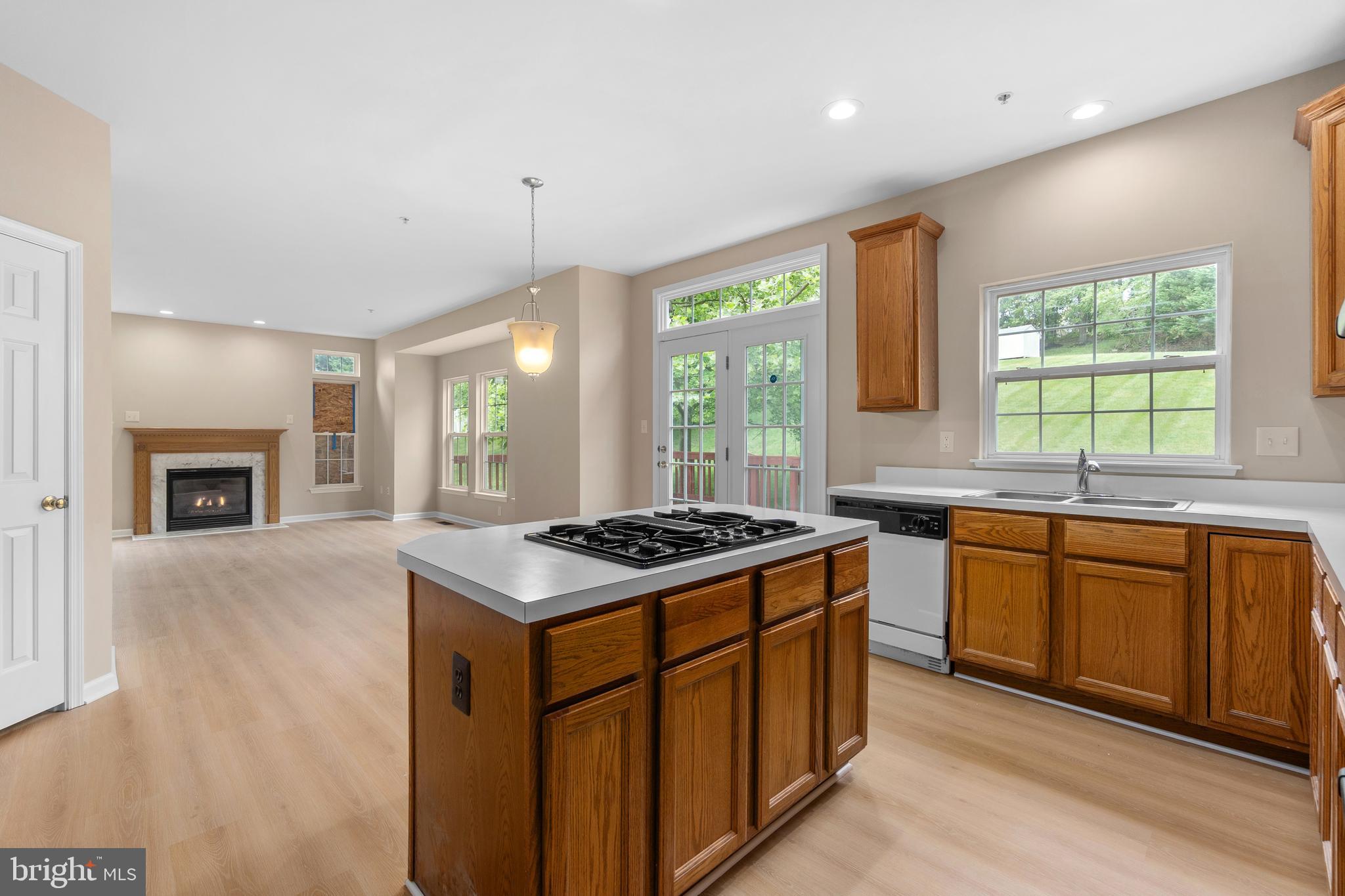 10314 TWIN KNOLL WAY