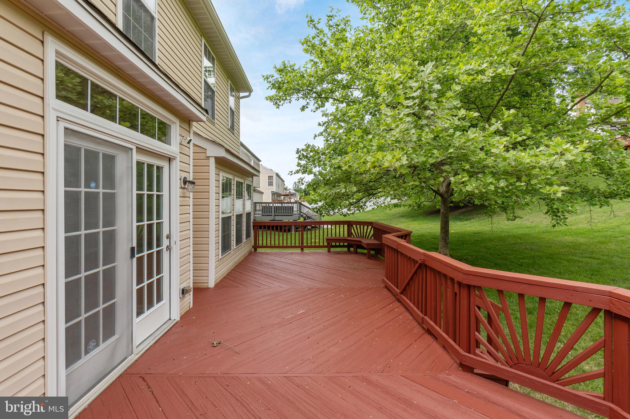 10314 TWIN KNOLL WAY