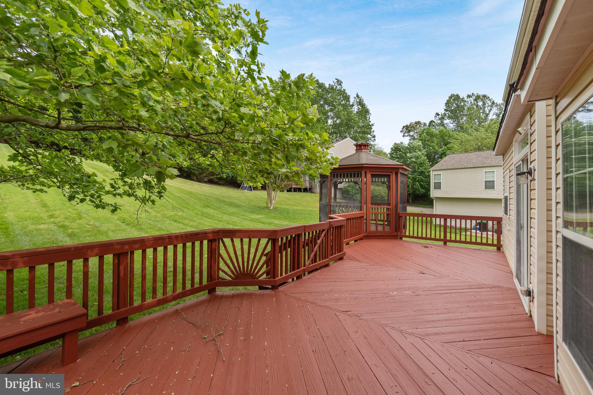 10314 TWIN KNOLL WAY