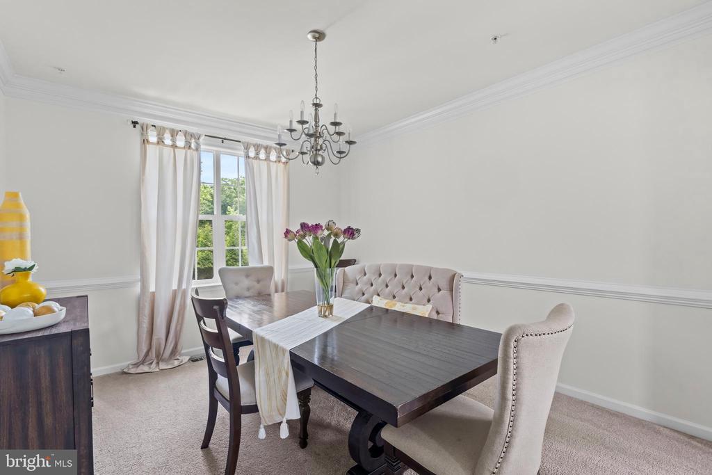 12916 STEAM MILL FARM DRIVE