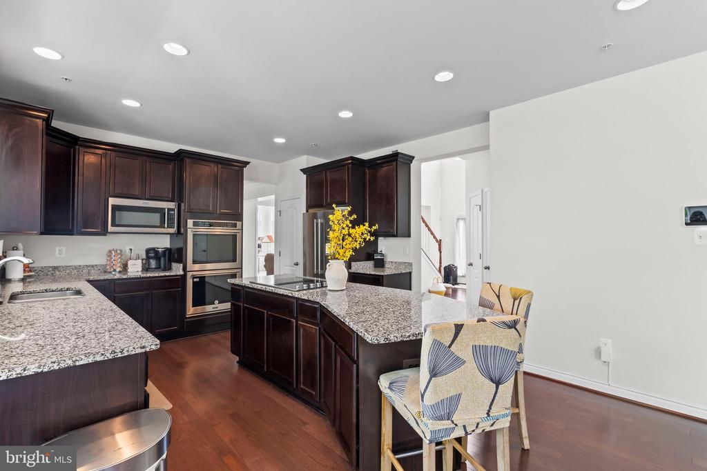 12916 STEAM MILL FARM DRIVE