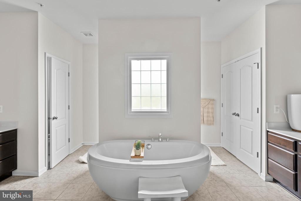 12916 STEAM MILL FARM DRIVE