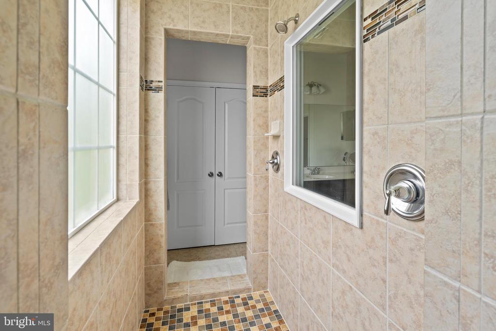 12916 STEAM MILL FARM DRIVE