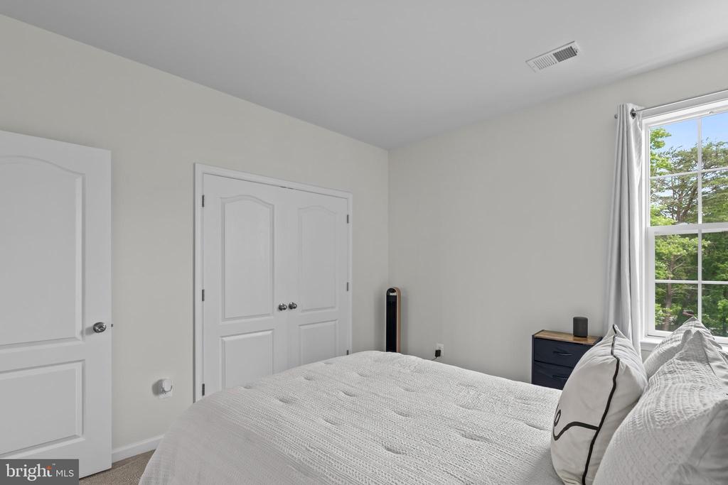 12916 STEAM MILL FARM DRIVE