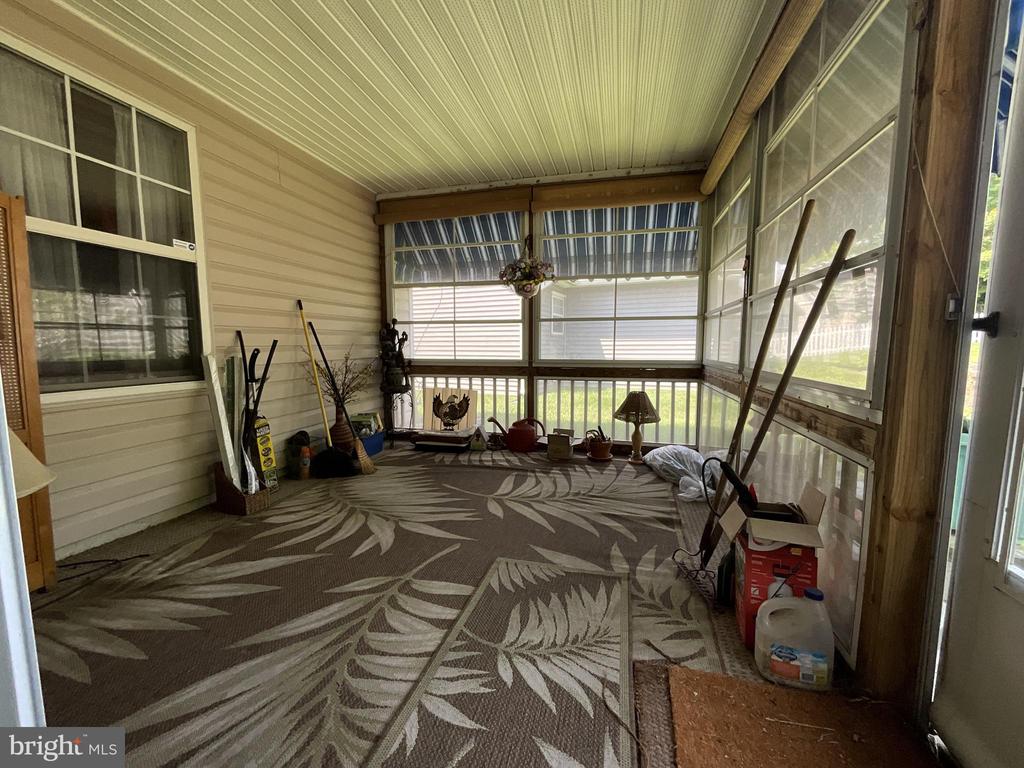 7324 SUMMERWIND CIRCLE
