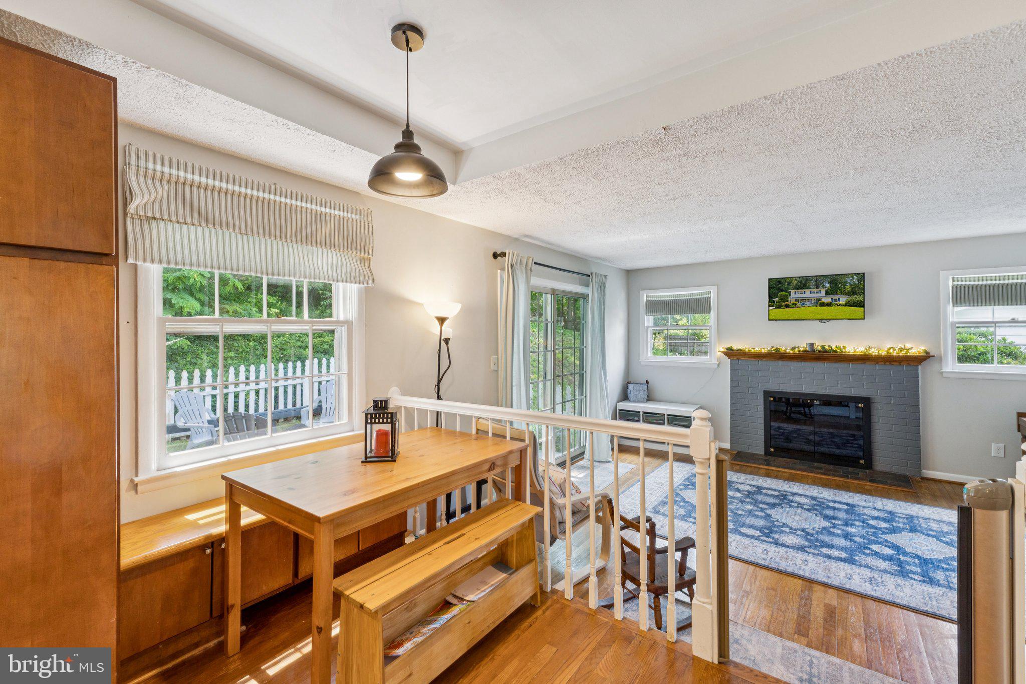 7811 DEN MEADE AVENUE