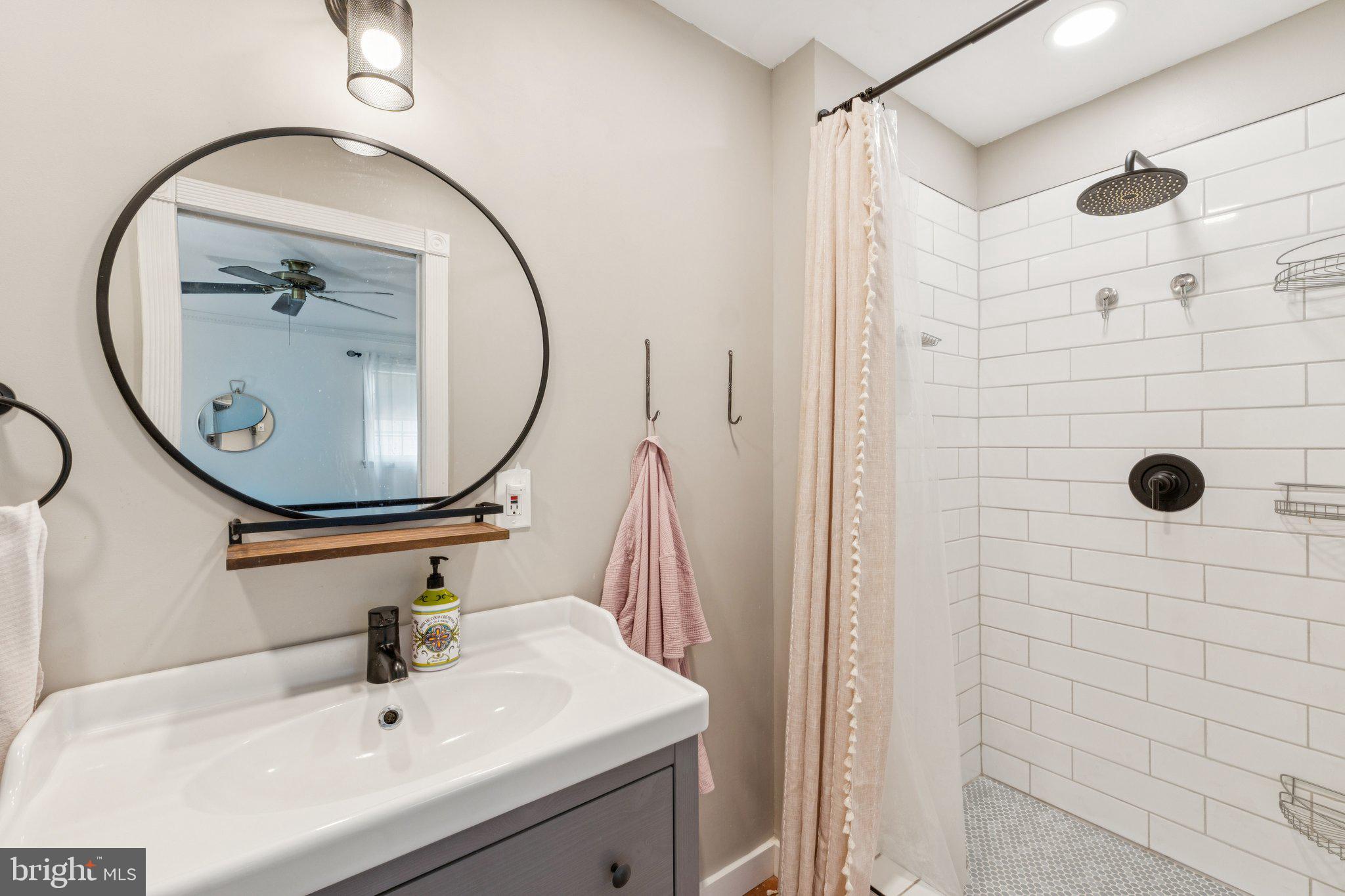 7811 DEN MEADE AVENUE