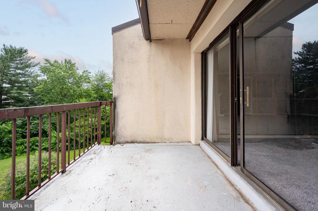 10129 PRINCE PLACE 404-12A