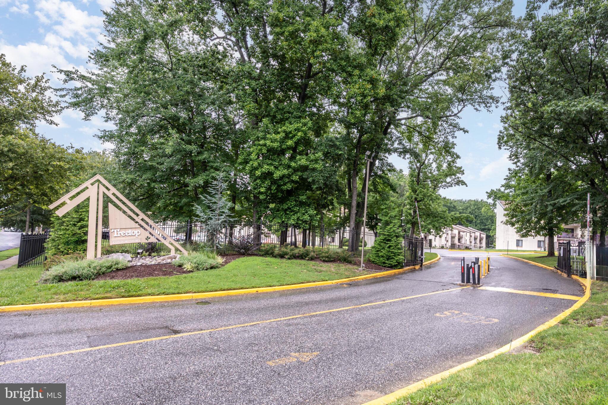 10129 PRINCE PLACE 404-12A